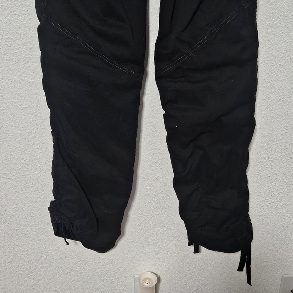 I Am Gia cargo style pants with roushing on sides size medium - Picture 7 of 12